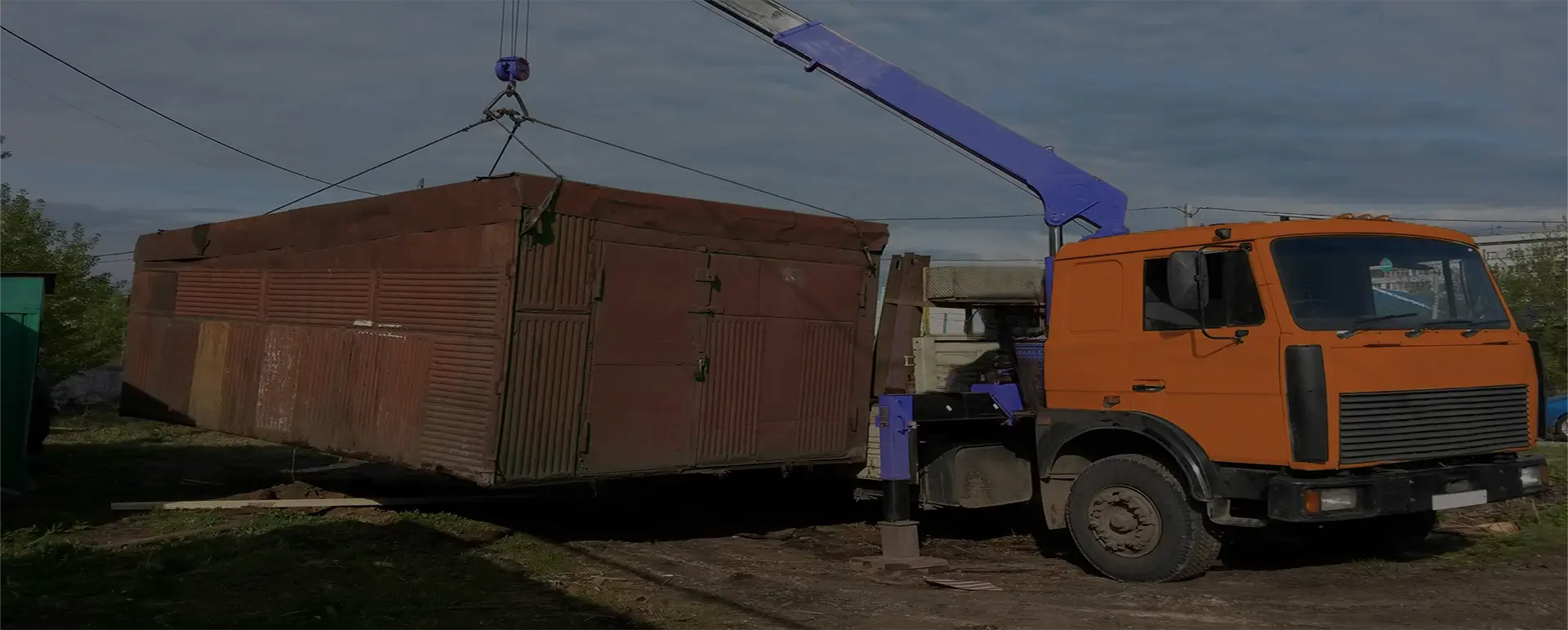 Оставить заявку для расчета цены на доставку железных гаражей пеналов по России из Краснощёково специализированным транспортом